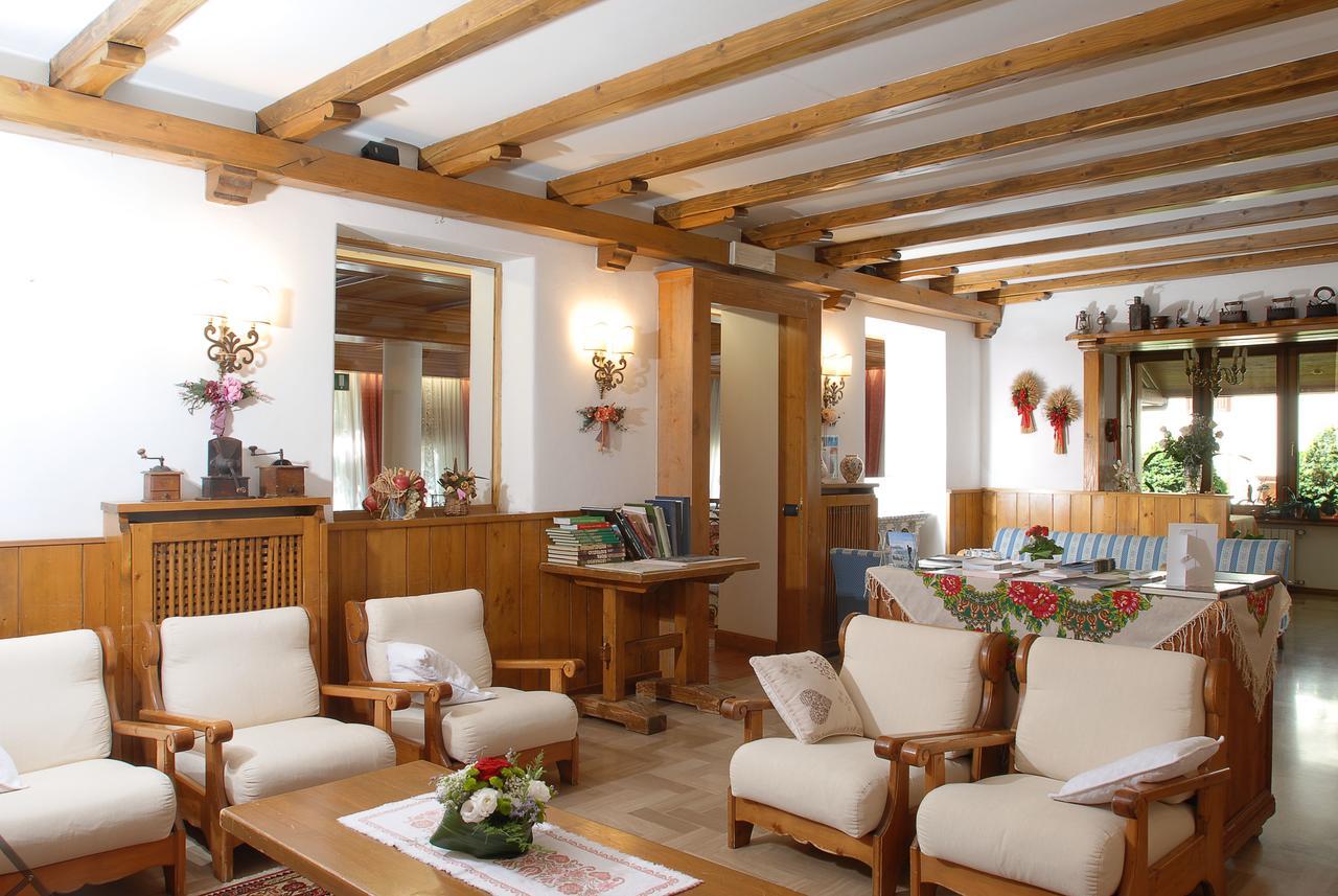 Hotel Albergo Dolomiti San Vito di Cadore Exterior foto